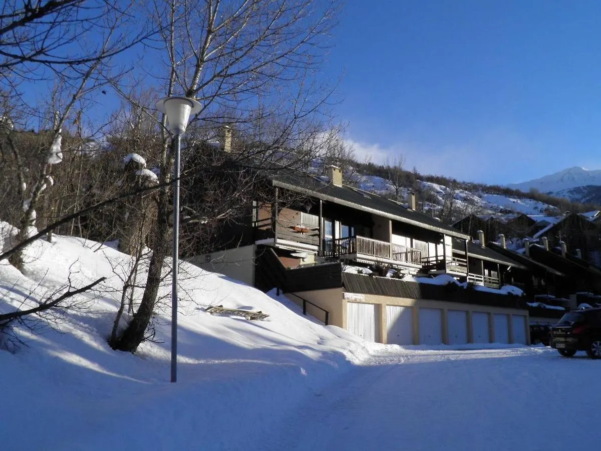 Studio Cosy A La Montagne Pour 5 Personnes A Chantemerle - Serres-Chevalier - Fr-1-330E-40 Saint-Chaffrey 0*,  France